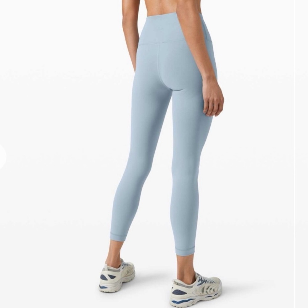 Lululemon Women’s 4 Wunder Train Tights High Rise 23” Chambray Blue $98.00 - Picture 2 of 3